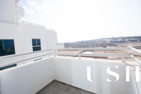 Apartment in Al Furjan, Dubai, UAE 2 bedrooms, 130 sq.m. № 621097 - photo 9