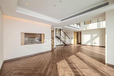 Dupleks u Zabeel, Dubai, UAE 2 spavaćih soba, 224.55 m2 Br. 761950 - fotografija 6