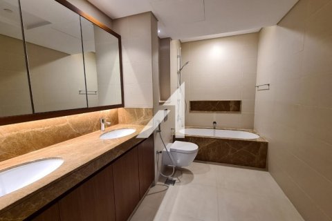 Зняти в оренду квартиру в The Hills, Дубай, ОАЕ 2 спальні, 134м2, № 690539 - фото 11