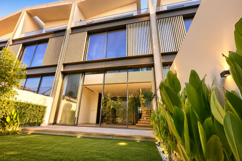 Üürile anda ridamaja asukohaga Dubai, AÜE: 3 magamistoaga, 342.91 m² Nr 750554 - pilt 2