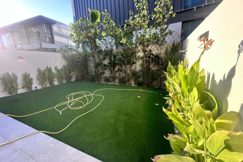 Üürile anda ridamaja asukohaga Dubai, AÜE: 3 magamistoaga, 342.91 m² Nr 750554 - pilt 3