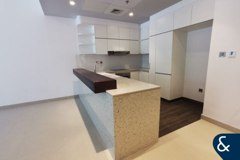 Lägenhet uthyres i Motor City, Dubai, UAE 3 sovrum, 194 kvm Nr. 668009 - fotografi 2