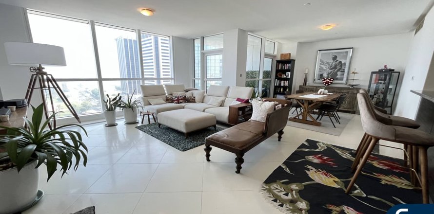 Apartamento em Dubai Marina, Dubai, EAU 2 quartos, 150 m2 № 667827