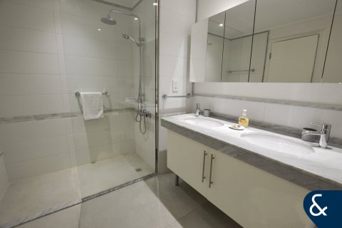 Apartmen di Downtown Dubai (Downtown Burj Dubai), UAE 3 bilik tidur, 196 meter persegi № 667829 - foto 7