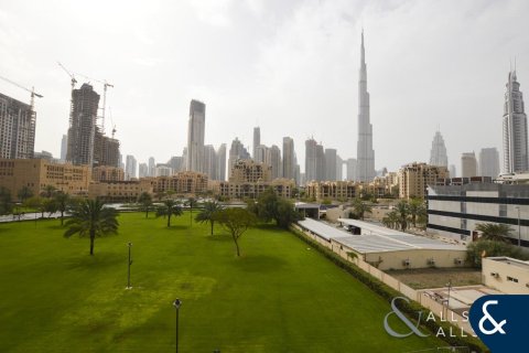 Apartmen di Downtown Dubai (Downtown Burj Dubai), UAE 3 bilik tidur, 196 meter persegi № 667829 - foto 1