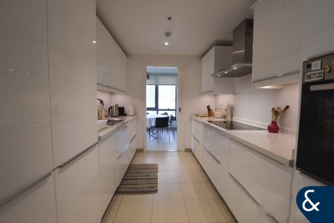 Apartmen di Downtown Dubai (Downtown Burj Dubai), UAE 3 bilik tidur, 196 meter persegi № 667829 - foto 14