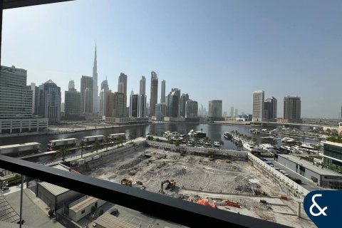 Apartament në Business Bay, Dubai, Emiratet e Bashkuara Arabe 2 dhoma gjumi, 104 m2. № 668011 - Foto 8