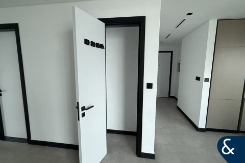 Apartament në Business Bay, Dubai, Emiratet e Bashkuara Arabe 2 dhoma gjumi, 104 m2. № 668011 - Foto 12