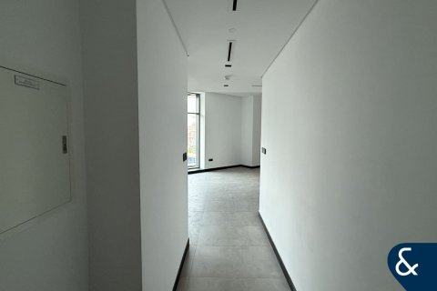 Apartament në Business Bay, Dubai, Emiratet e Bashkuara Arabe 2 dhoma gjumi, 104 m2. № 668011 - Foto 11