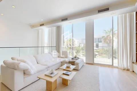 Vilă de închiriat în Al Barari, Dubai, EAU 4 dormitoare, 459 mp.  №736607 - poză 6