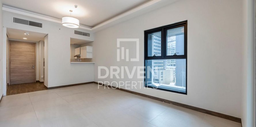 Apartament në Business Bay, Dubai, Emiratet e Bashkuara Arabe 1 dhomë gjumi, 77 m2. № 603479
