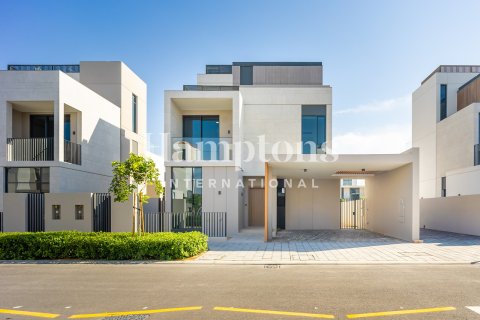 Villa in Arabian Ranches 3, Dubai, UAE 4 bedrooms, 447.97826600 sq.m. № 754594 - photo 9