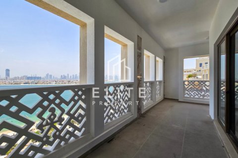 Apartman u Palm Jumeirah, Dubai, UAE 3 spavaćih soba, 220 m2 Br. 754747 - fotografija 23