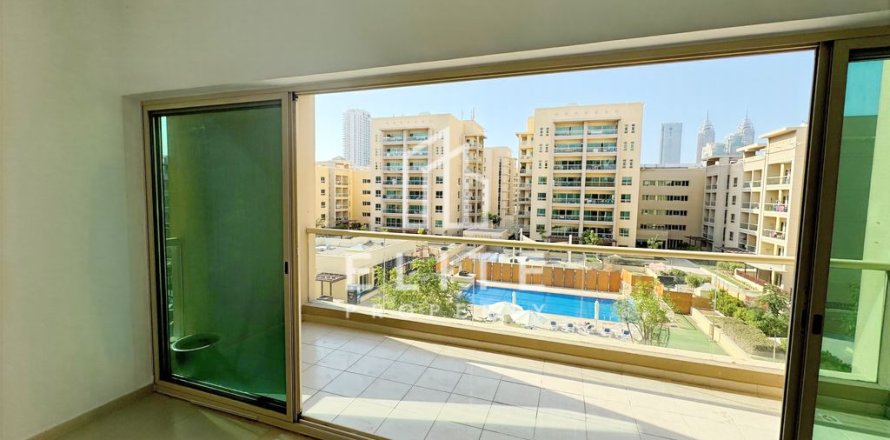 Apartment sa Greens, Dubai, UAE 2 silid-tulugan, 121 sq.m. № 764554