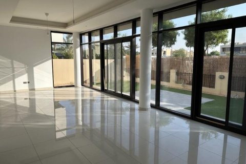 Vila u DAMAC Hills (Akoya by DAMAC), Dubai, UAE 5 spavaćih soba, 450 m2 Br. 696626 - fotografija 10