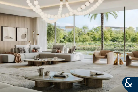 Villa te koop in Dubai, VAE 7 slaapkamers, 2556 vr.m., nr 666764 - foto 8