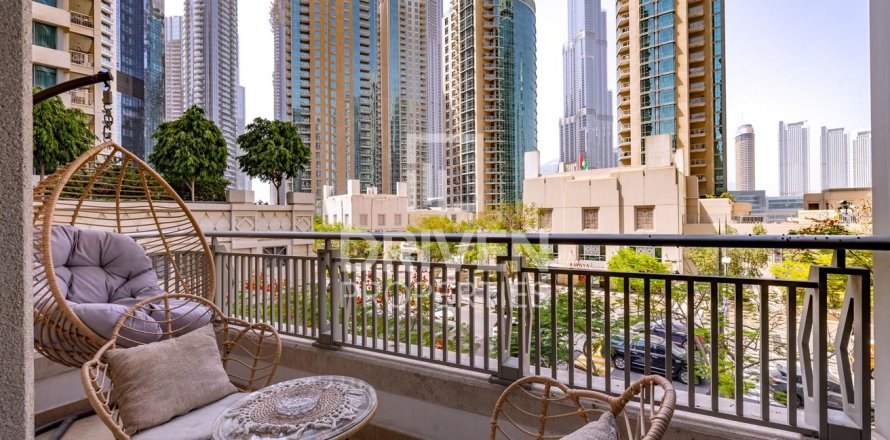 Apartament në Downtown Dubai (Downtown Burj Dubai), Dubai, Emiratet e Bashkuara Arabe 2 dhoma gjumi, 118.82 m2. № 768479