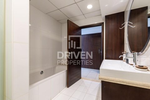 Apartament në Downtown Dubai (Downtown Burj Dubai), Dubai, Emiratet e Bashkuara Arabe 2 dhoma gjumi, 118.82 m2. № 768479 - Foto 14