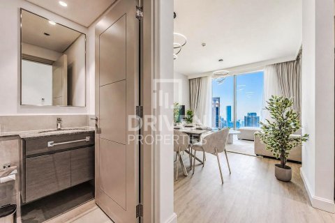 Apartamento en alquiler en Downtown Dubai (Downtown Burj Dubai), Dubai, EAU 2 dormitorios, 101.08 m2 № 768478 - foto 15
