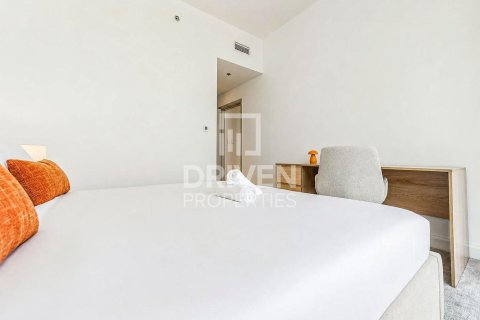 Apartamento en alquiler en Downtown Dubai (Downtown Burj Dubai), Dubai, EAU 2 dormitorios, 101.08 m2 № 768478 - foto 12