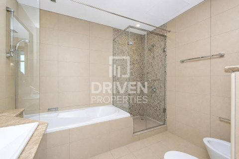Apartament de închiriat în DIFC, Dubai, EAU 2 dormitoare, 118.17 mp.  №768482 - poză 15