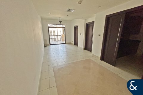 Apartment sa Old Town, Dubai, UAE 1 silid-tulugan, 75 sq.m. № 666227 - larawan 2