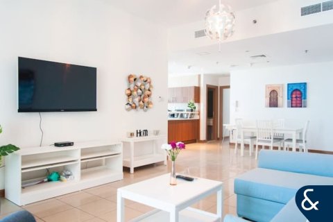 Lägenhet till försäljning i Dubai Marina, Dubai, UAE 2 sovrum, 129 kvm Nr. 666430 - fotografi 2