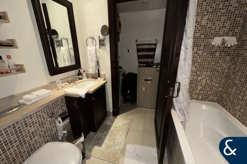 Apartment til salg i Old Town, Dubai, UAE 1 soveværelse, 76 kvm № 666231 - foto 6