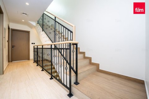 Vila di Dubai, UEA 5 kamar tidur, 144 m2 nomor 694202 - foto 6