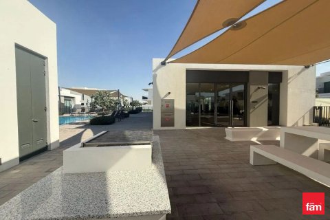 Villetta a schiera in affitto a Dubai, EAU 3 camere da letto, 175.5 mq. № 694205 - foto 15