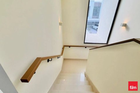 Villetta a schiera in affitto a Dubai, EAU 3 camere da letto, 175.5 mq. № 694205 - foto 9