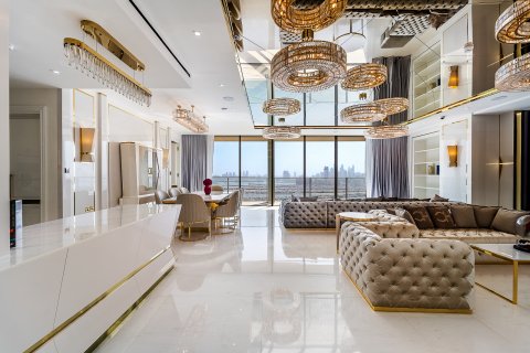 Apartment in Palm Jumeirah, Dubai, UAE 3 bedrooms, 317 sq.m. № 734174 - photo 4