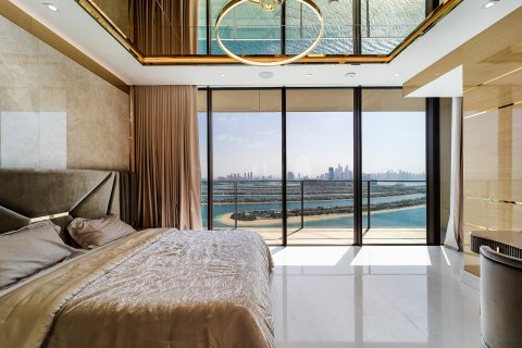 Apartment in Palm Jumeirah, Dubai, UAE 3 bedrooms, 317 sq.m. № 734174 - photo 3