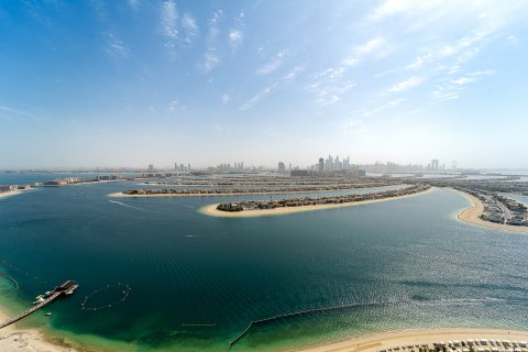 Apartment in Palm Jumeirah, Dubai, UAE 3 bedrooms, 317 sq.m. № 734174 - photo 18