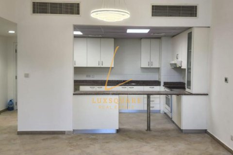 Üürile anda korter asukohaga Motor City, Dubai, AÜE: 2 magamistoaga, 126 m² Nr 706151 - pilt 2
