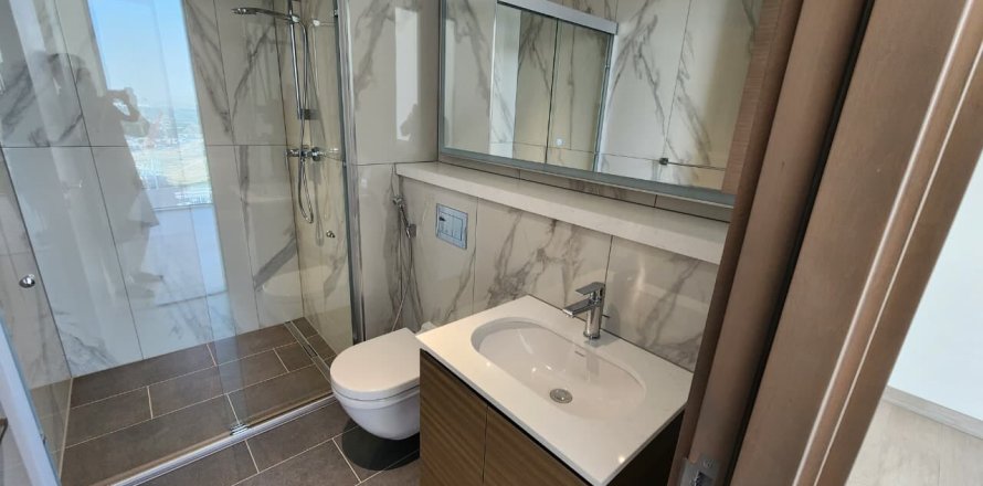 Квартира в THE CREST GRANDE в Мохаммед Бин Рашид Сити, Дубай, ОАЕ 3 спальні, 150м2 № 706150