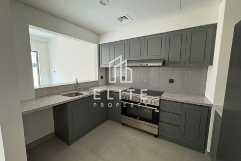Radový dom v Damac Lagoons, Dubai, SAE 4 spálne, 144 m2 č. 754739 - Fotografia 3