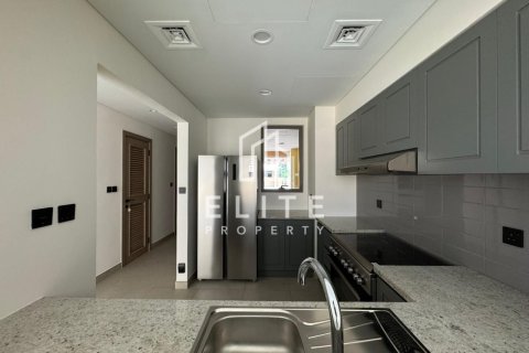 Radový dom v Damac Lagoons, Dubai, SAE 4 spálne, 144 m2 č. 754739 - Fotografia 18