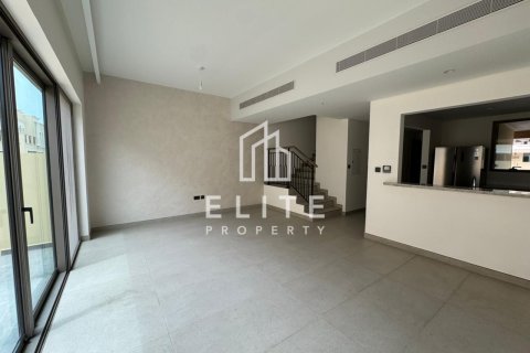 Radový dom v Damac Lagoons, Dubai, SAE 4 spálne, 144 m2 č. 754739 - Fotografia 15