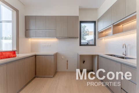 Řadový dům v Al Furjan, Dubai, SAE 4 ložnice, 336.03 m² Č.: 587140 - fotografie 6