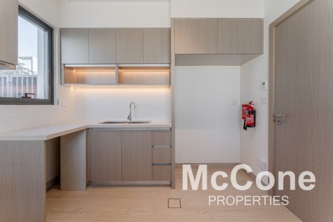 Řadový dům v Al Furjan, Dubai, SAE 4 ložnice, 336.03 m² Č.: 587140 - fotografie 7