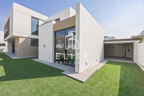 Villa til salg i Dubai, UAE 4 soveværelser № 681857 - foto 3