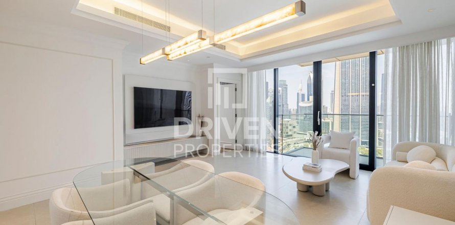 Apartment in Downtown Dubai (Downtown Burj Dubai), UAE 2 bedrooms, 135 sq.m. № 601036