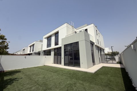 تاون هاوس للبيع في دبي، الإمارات العربية المتحدة 4 غرفة نوم ، 336 متر مربع ، رقم 766173 - صورة 2