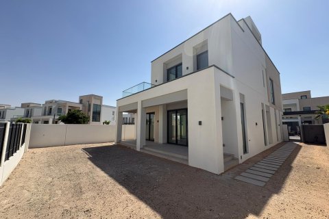 Müüa villa asukohaga Dubai, AÜE: 4 magamistoaga, 422 m² Nr 766174 - pilt 2