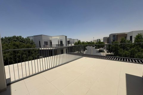 Müüa ridamaja asukohaga Dubai, AÜE: 4 magamistoaga, 248 m² Nr 766175 - pilt 9