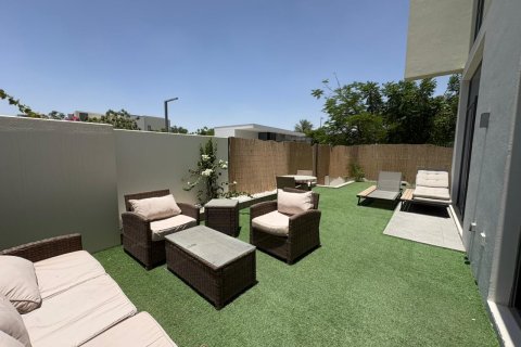 Müüa ridamaja asukohaga Dubai, AÜE: 4 magamistoaga, 248 m² Nr 766175 - pilt 17