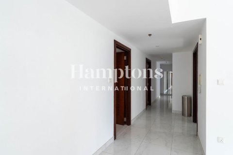 Apartment in Dubai Marina, Dubai, UAE 3 bedrooms, 213.40190712 sq.m. № 659373 - photo 1