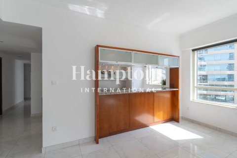 Apartment in Dubai Marina, Dubai, UAE 3 bedrooms, 213.40190712 sq.m. № 659373 - photo 18