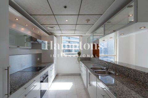 Apartment in Dubai Marina, Dubai, UAE 3 bedrooms, 213.40190712 sq.m. № 659373 - photo 12
